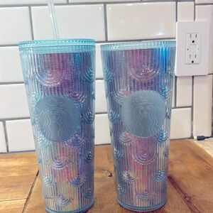Two matching Starbucks cups in blue pearl. One missing lid. 🤍🤍🤍🤩